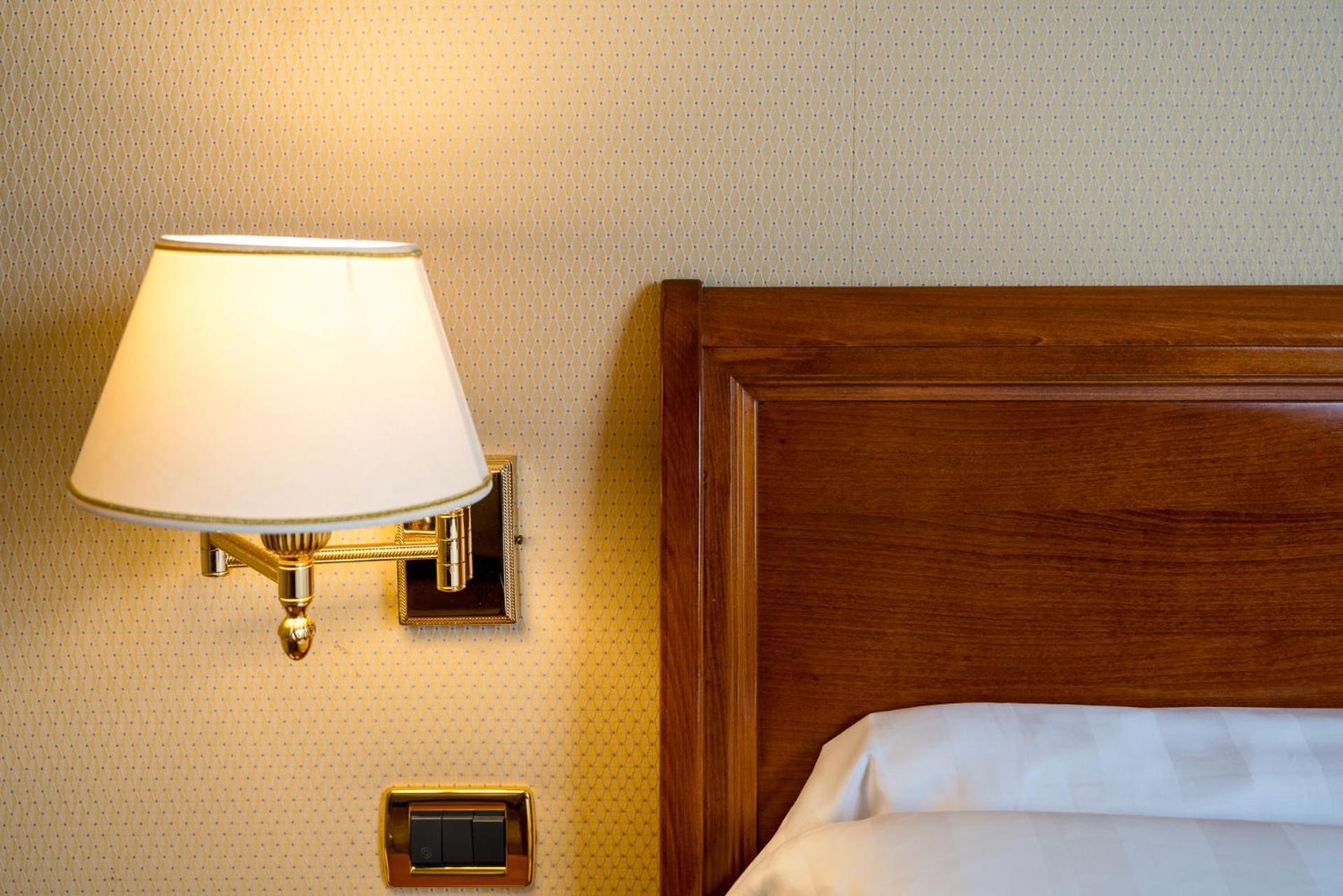 Hotel Oceania Roma Esterno foto