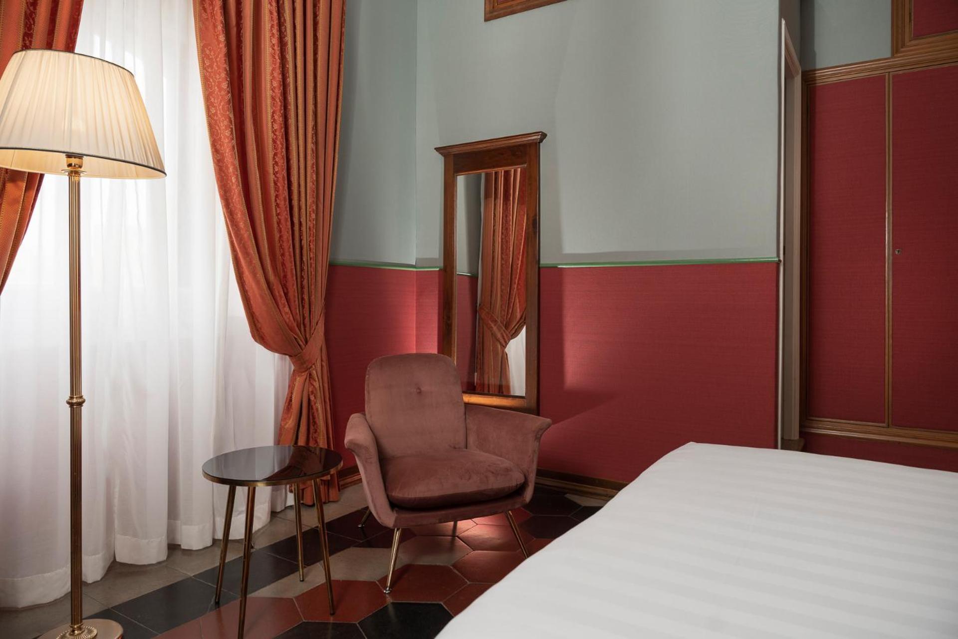 Hotel Oceania Roma Esterno foto